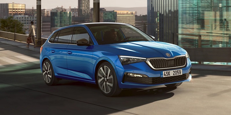 ŠKODA Scala restylée en 2022 entre Namur et Charleroi