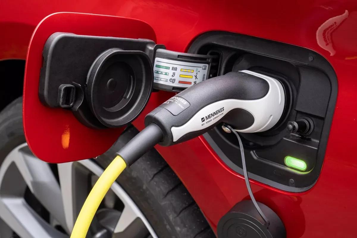 recharge hybride électrique volkswagen