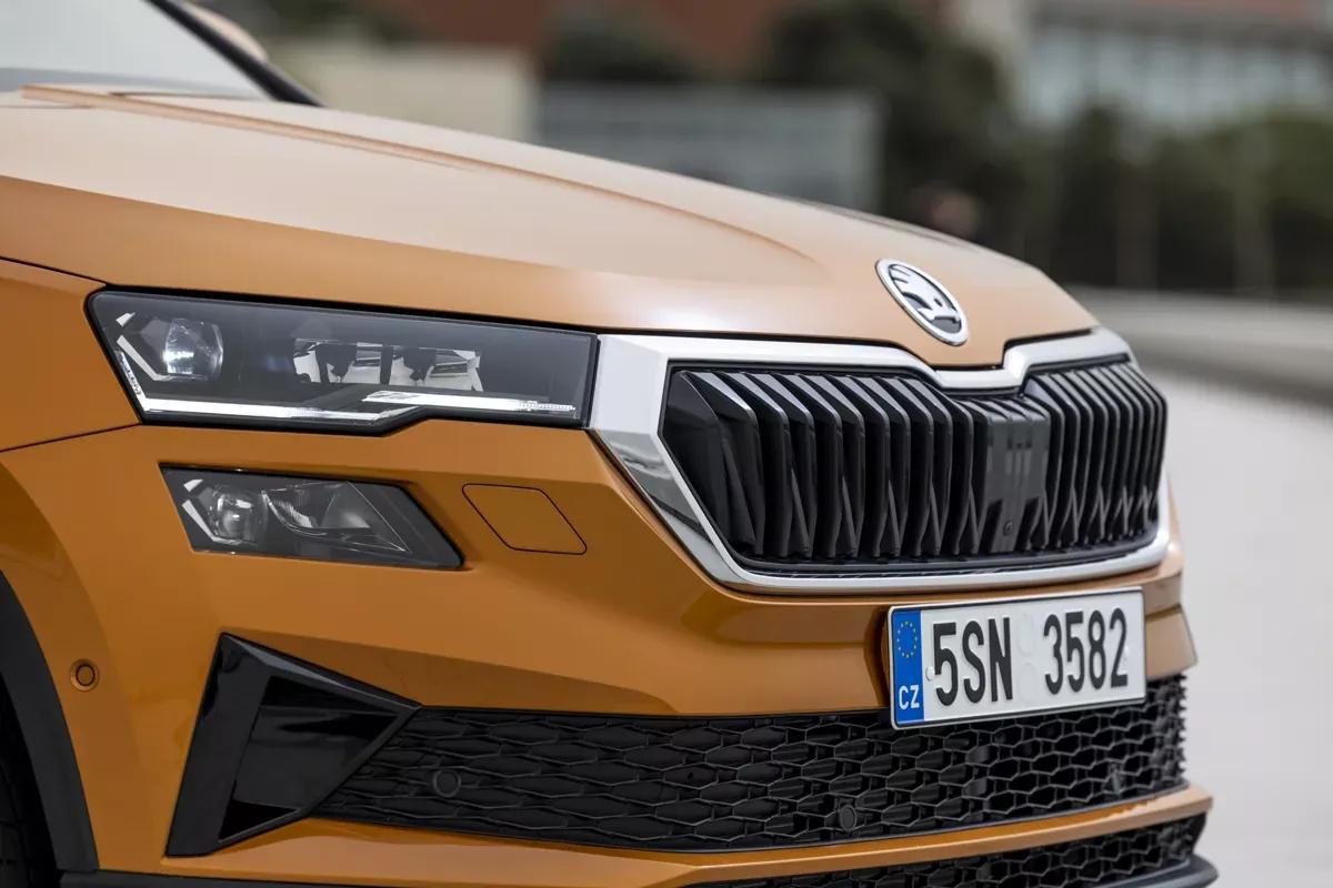 ŠKODA KAROQ SUV